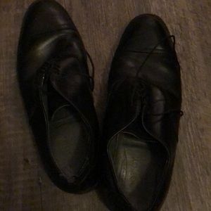 Dress shoes